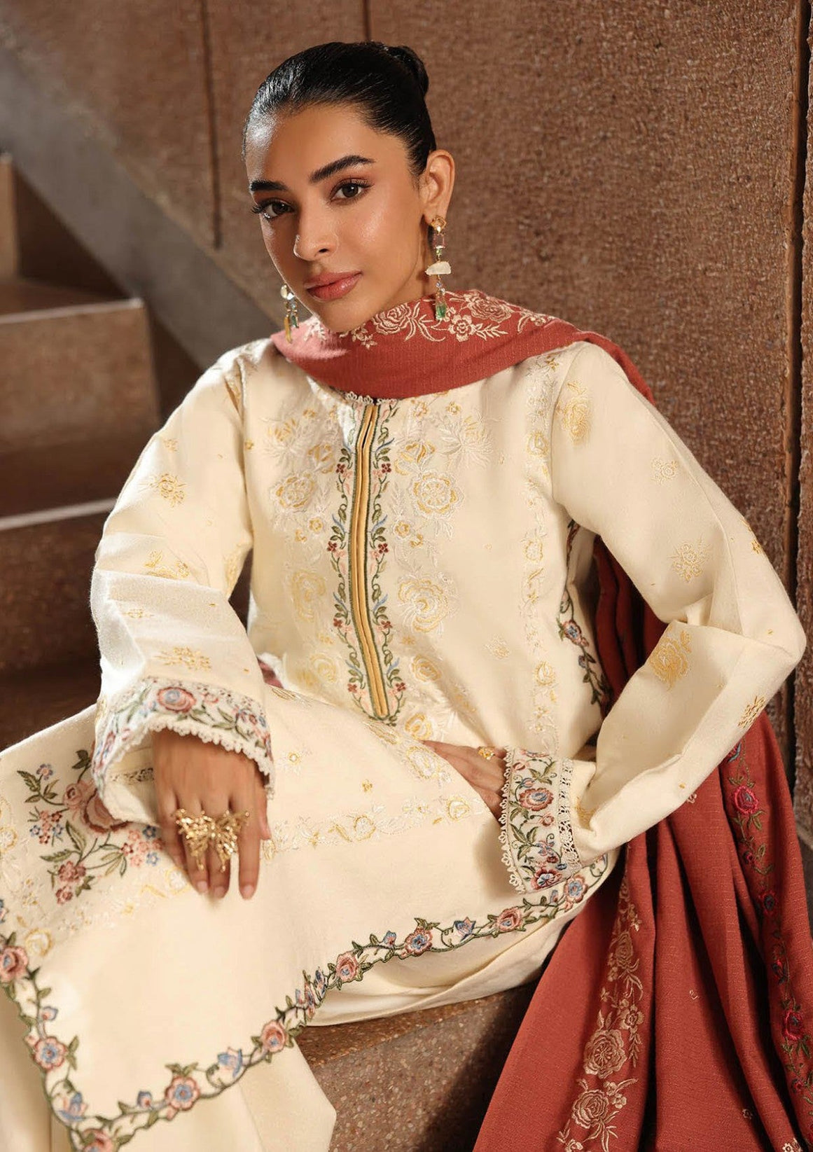 Raj Bari P/Winter Shawl`25 D#11