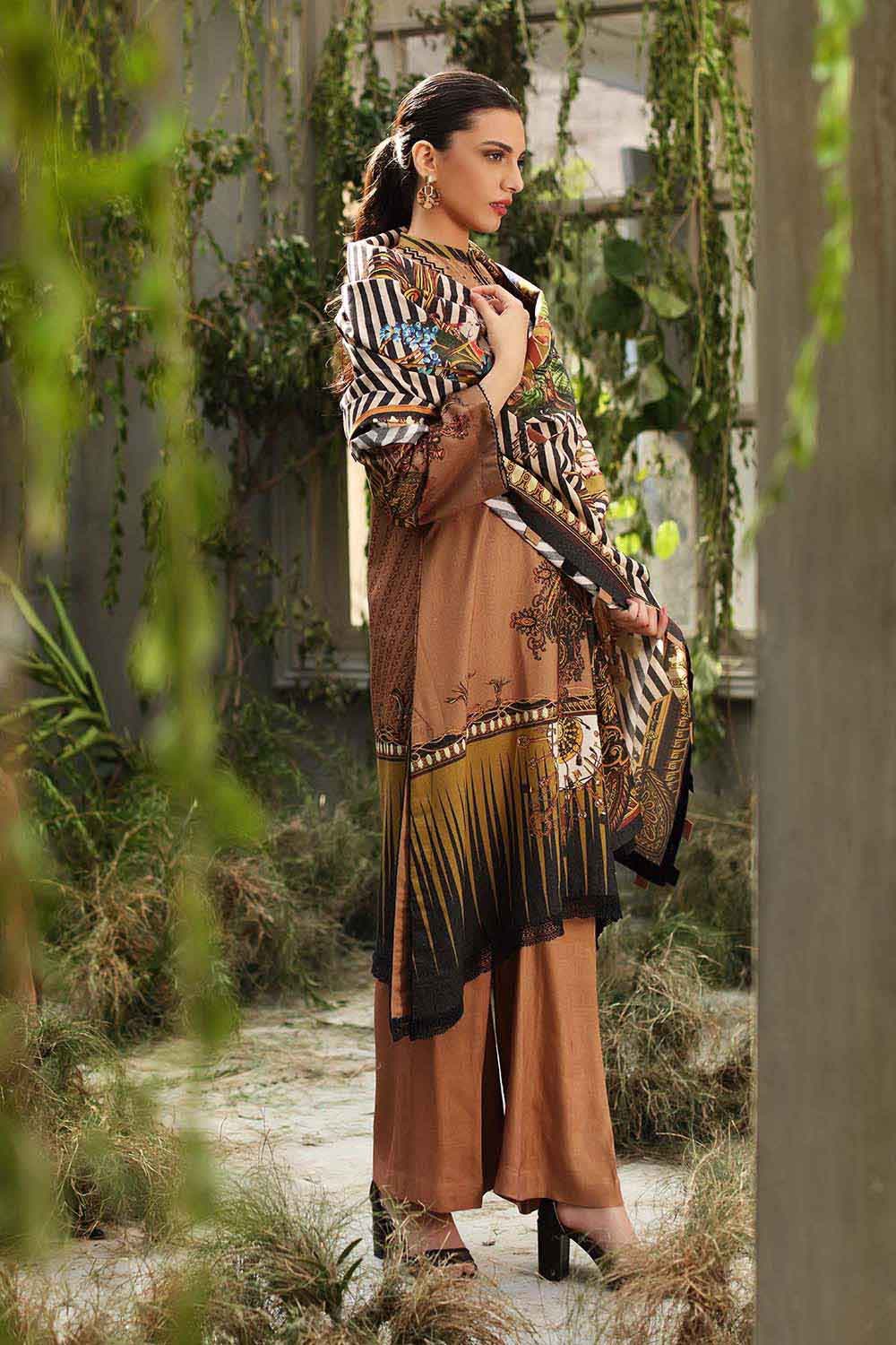 Gul Ahmed Winter Collection`22 AY#12032