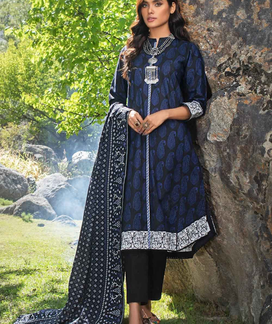 Gul Ahmed Winter Collection`22 AP#12086
