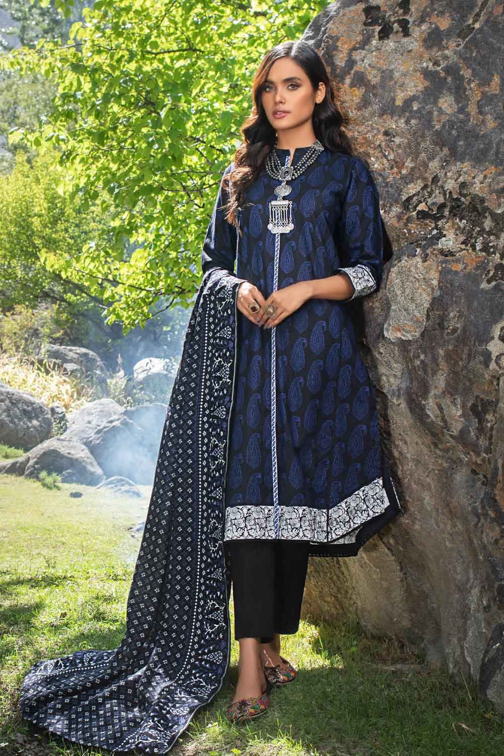 Gul Ahmed Winter Collection`22 AP#12086