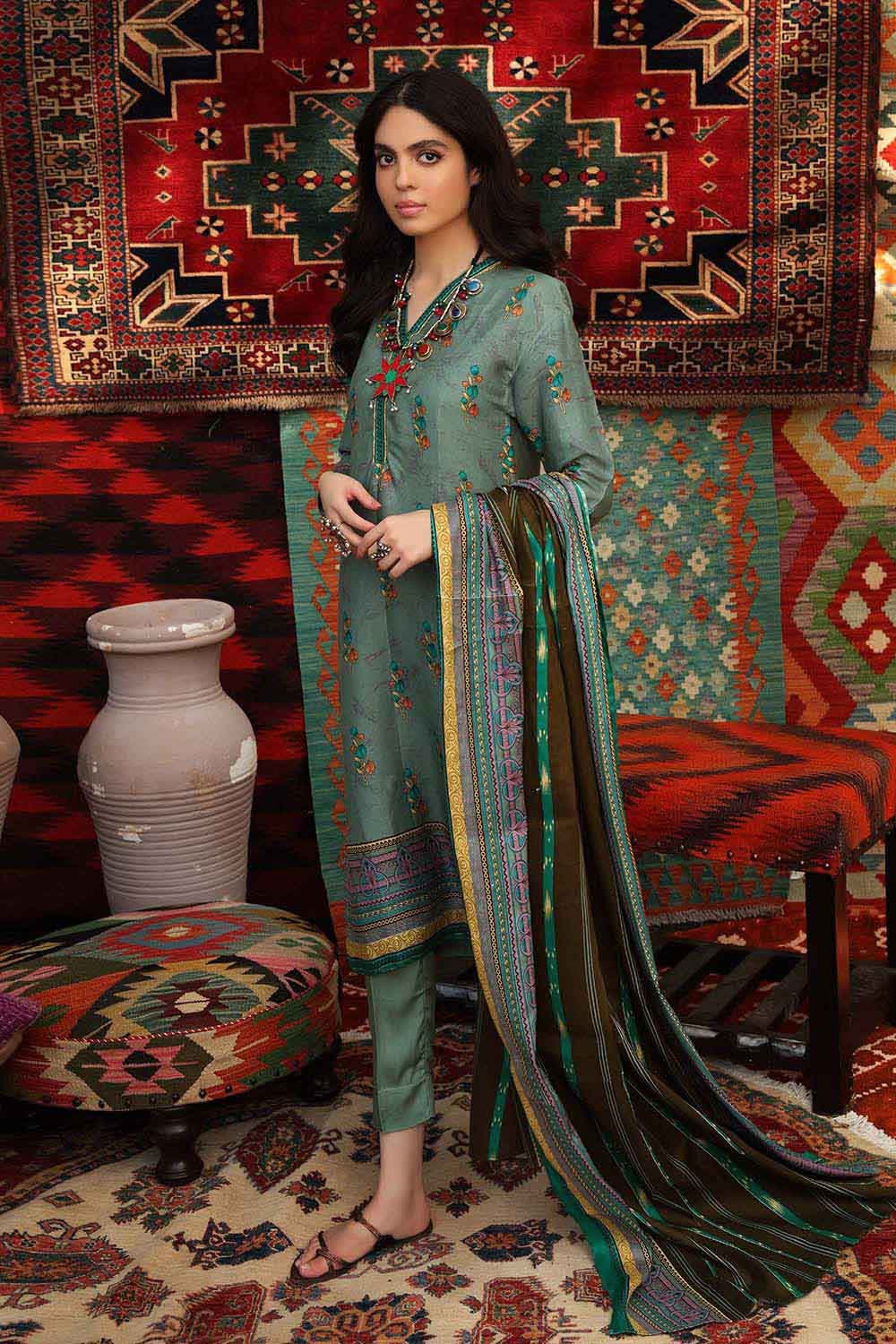 Gul Ahmed Winter Collection`22 LT#12025-B