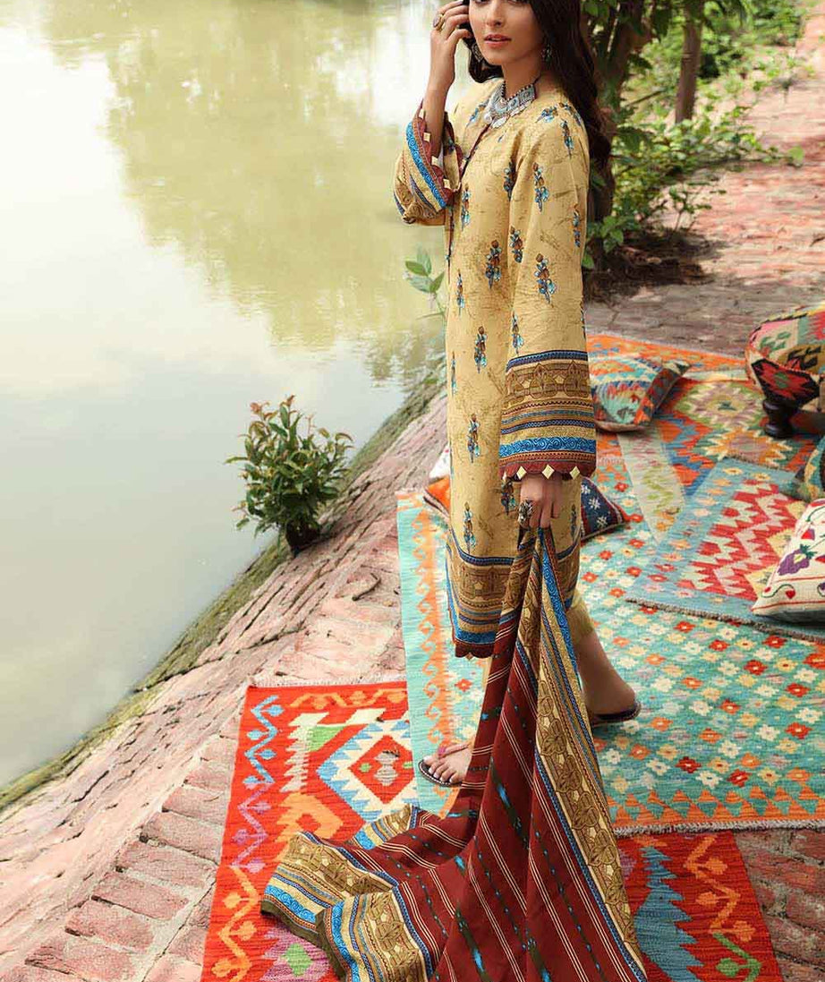 Gul Ahmed Winter Collection`22 LT#12025-A