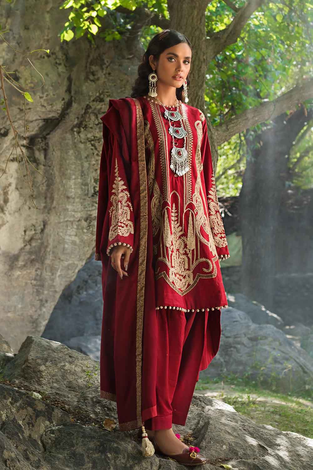 Gul Ahmed Winter Collection`22 AP#12029
