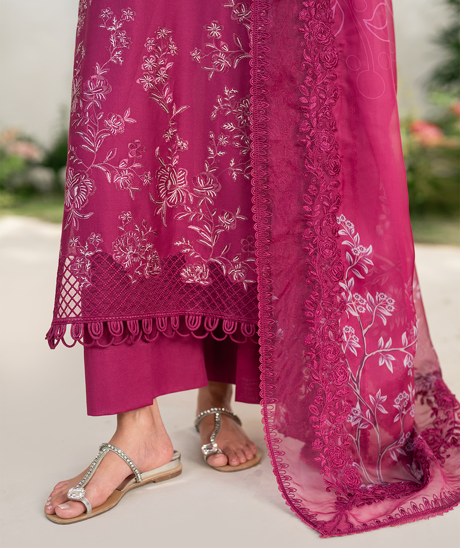 Iznik Festive Edition`25 IFE#07