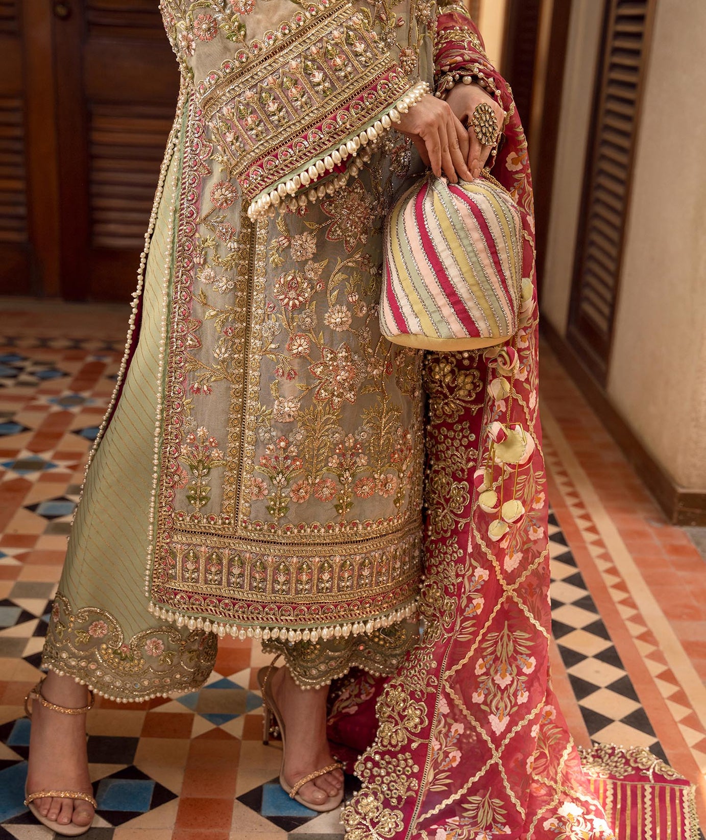 Crimson x Saira Shakira Wedding Collection`22 D#2