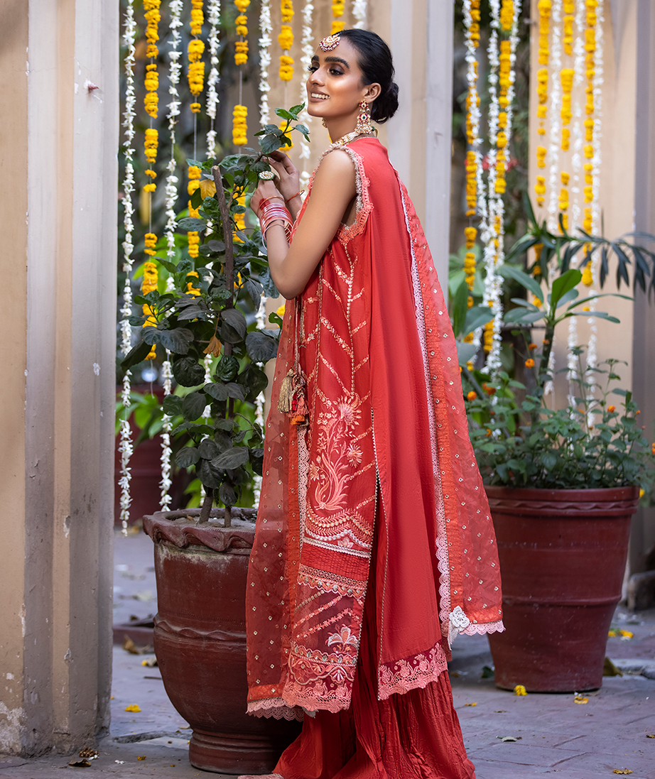 Zysha by Sobia Nazir`22 D# 4B Zeba