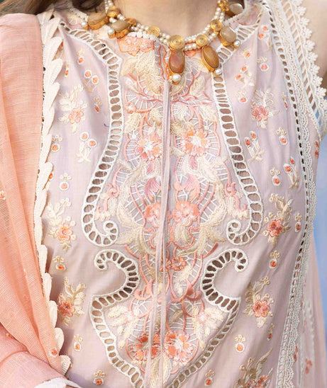 Sobia Nazir Luxury Lawn '22 D#4b