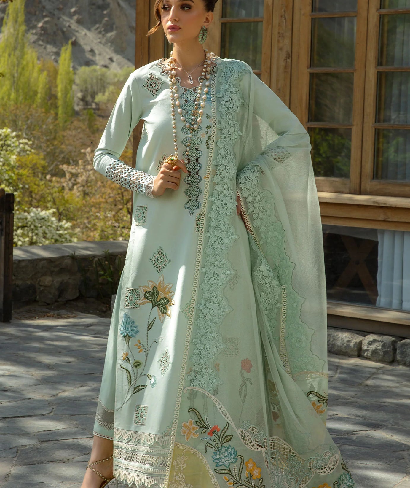 CRIMSON LAWN 2024 D#4B (Into The Wild - Aqua)
