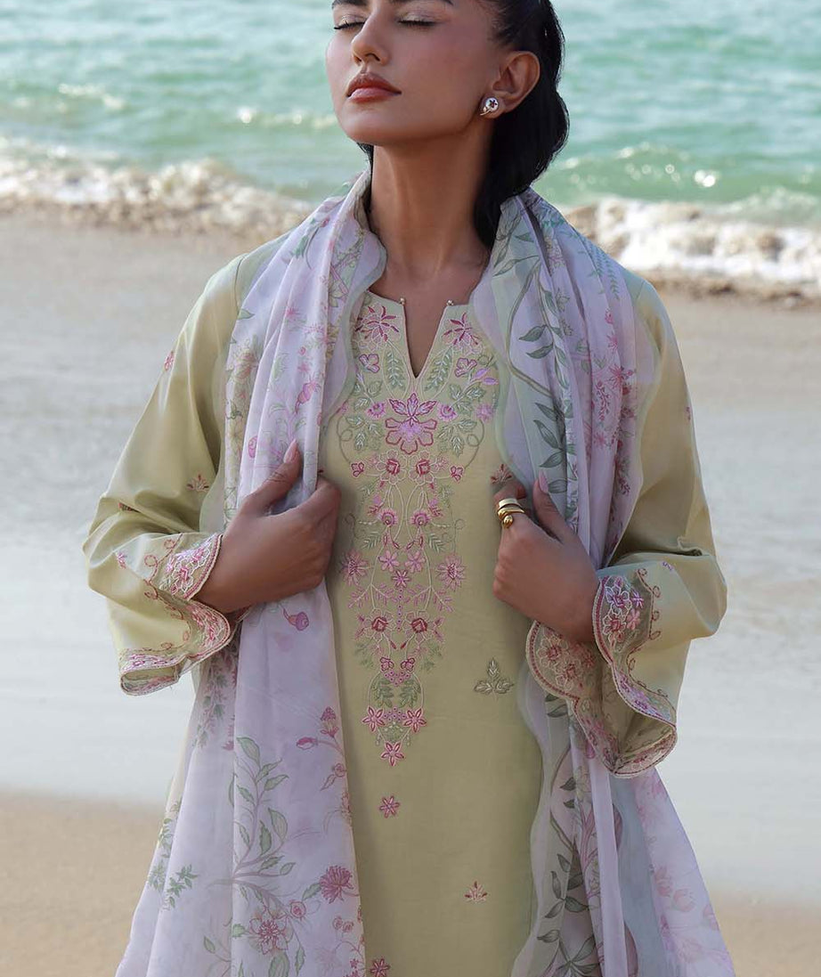 Seran Afsanah Lawn`25 (V#2) D#06