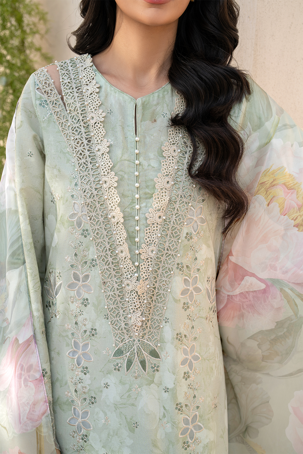 Iznik Festive Lawn Eid Edit'25 D#07