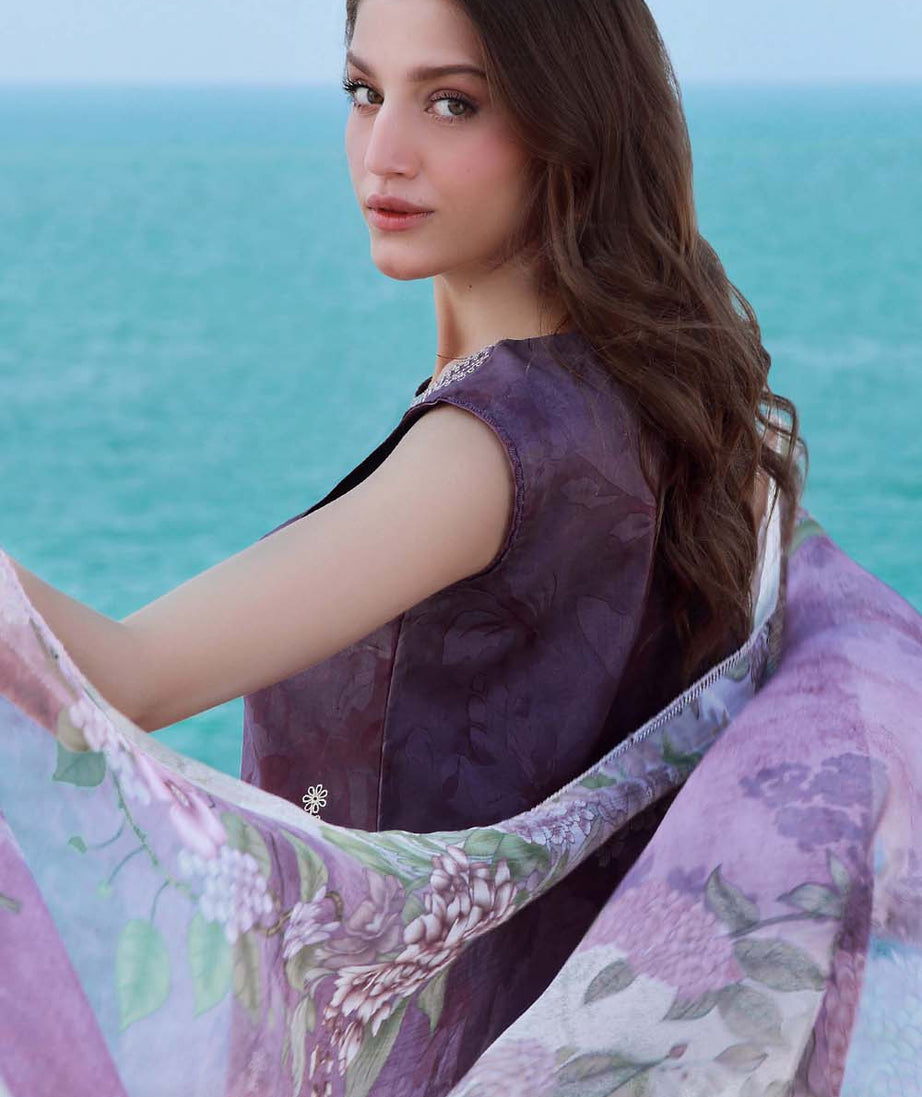 Seran Afsanah Lawn'25 (MYRA)