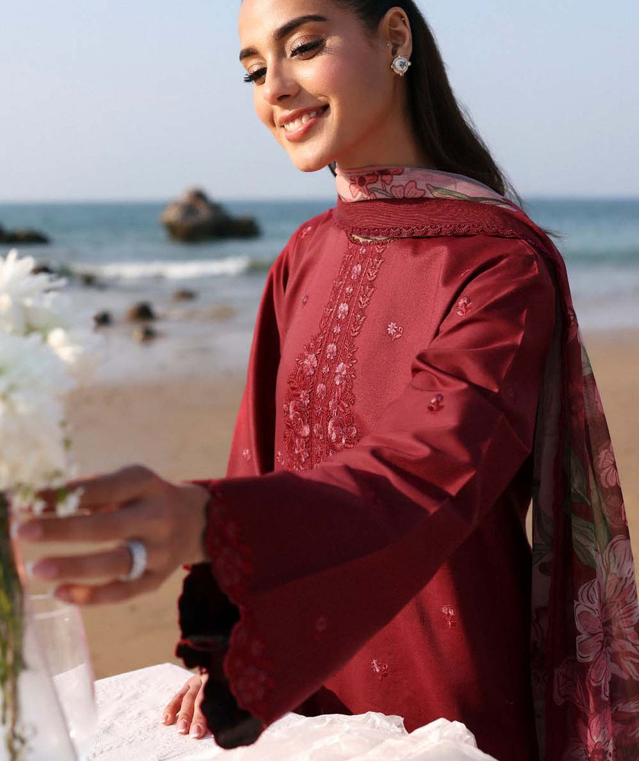 Seran Afsanah Lawn'25 (MEHRU)