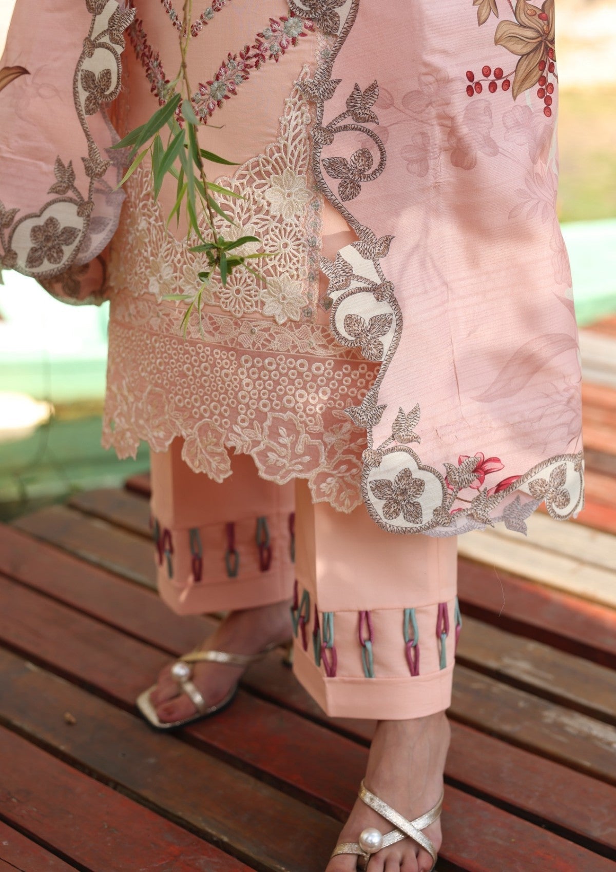 Ayleen Luxe Blossom`26 (AABROO)