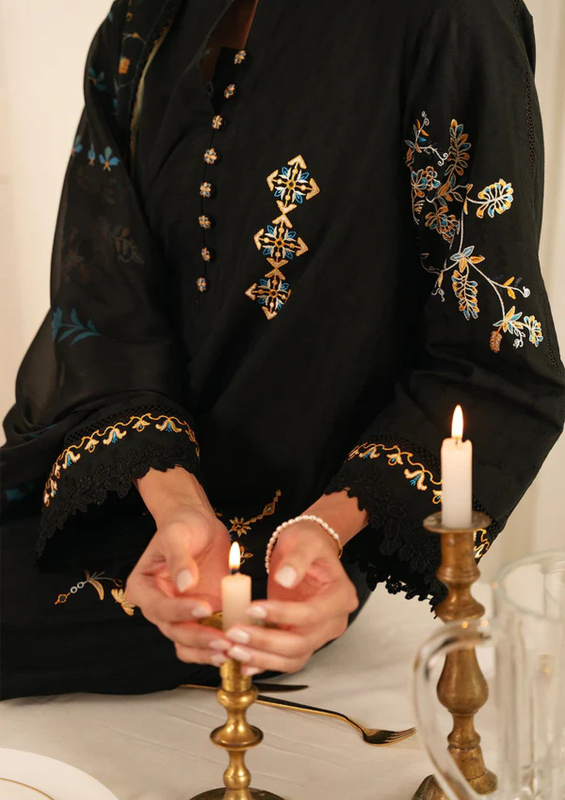 Sahar Jacquard Emb Lawn`25 FL#05