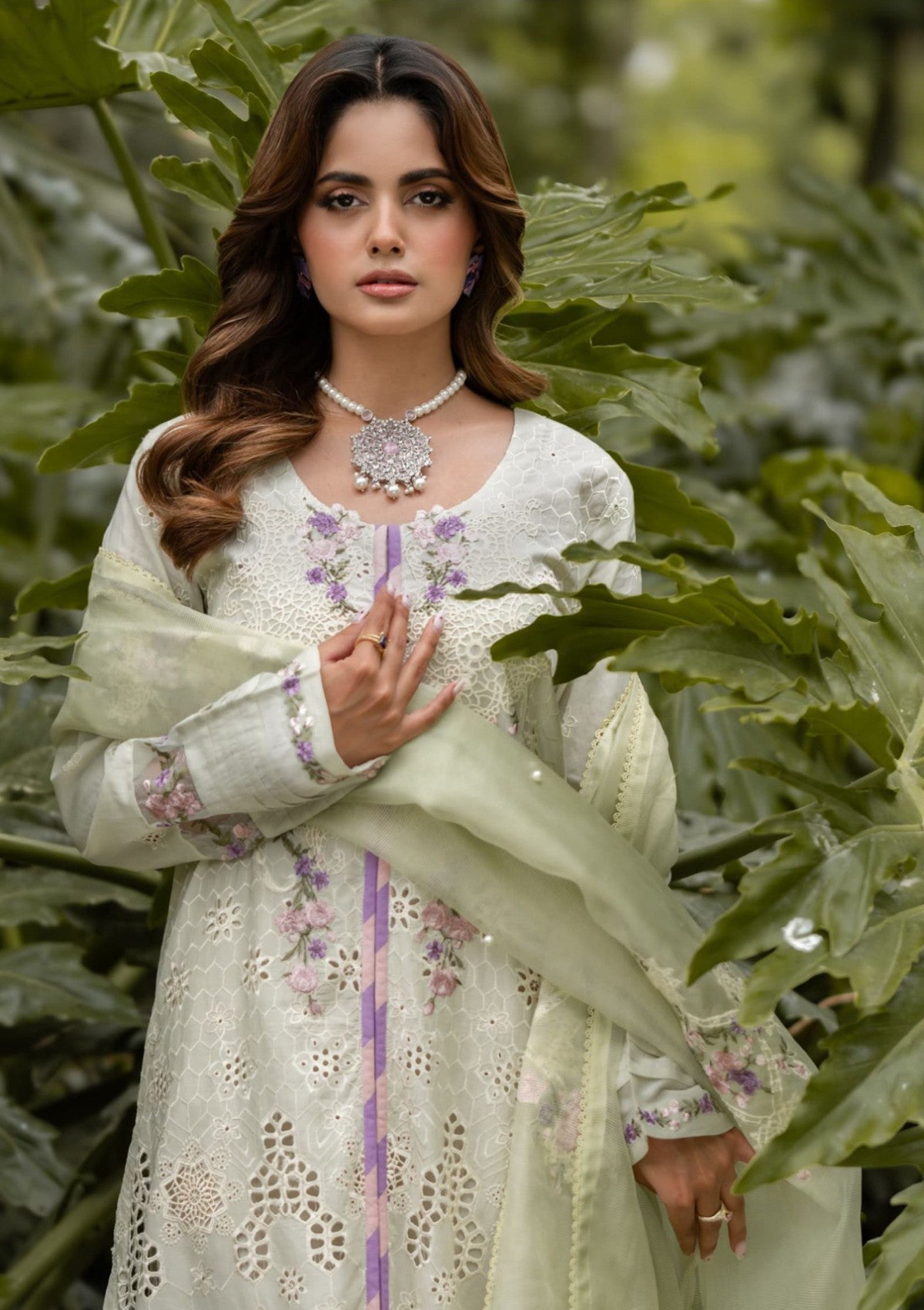 Thames Reet Emb Lawn`25 D # 07 Sky Blue