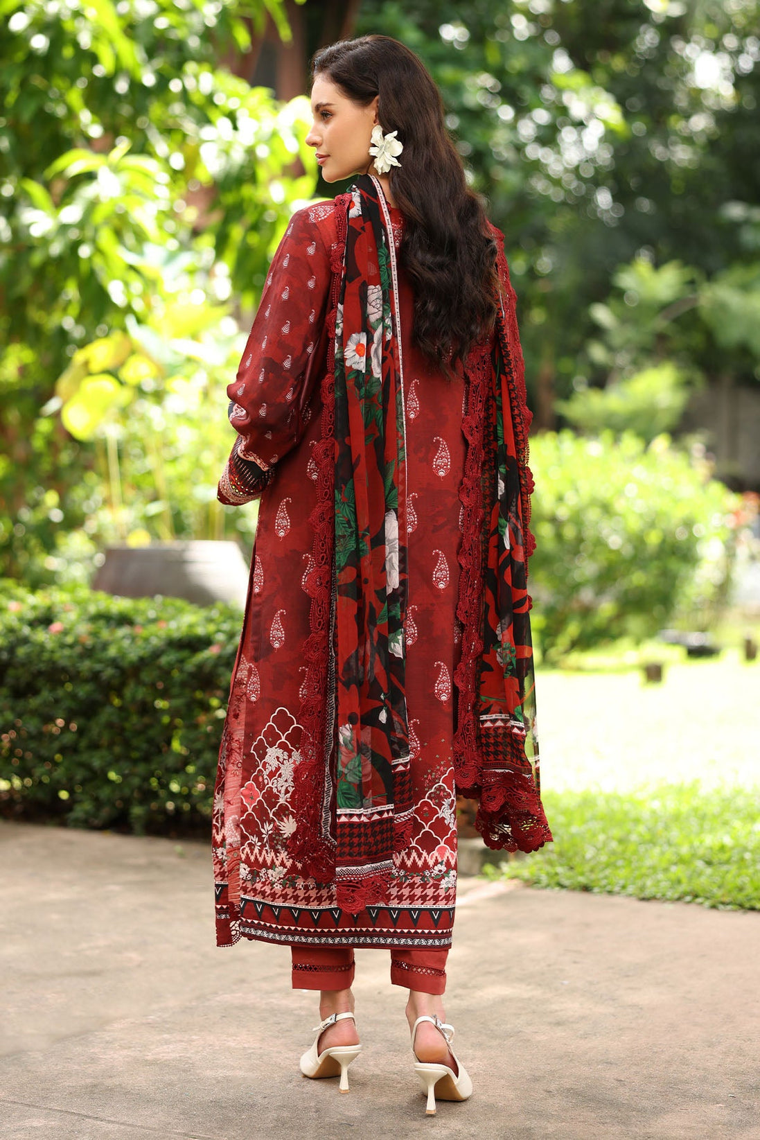 RA Nureh Delights S-Linen`25 DD#18