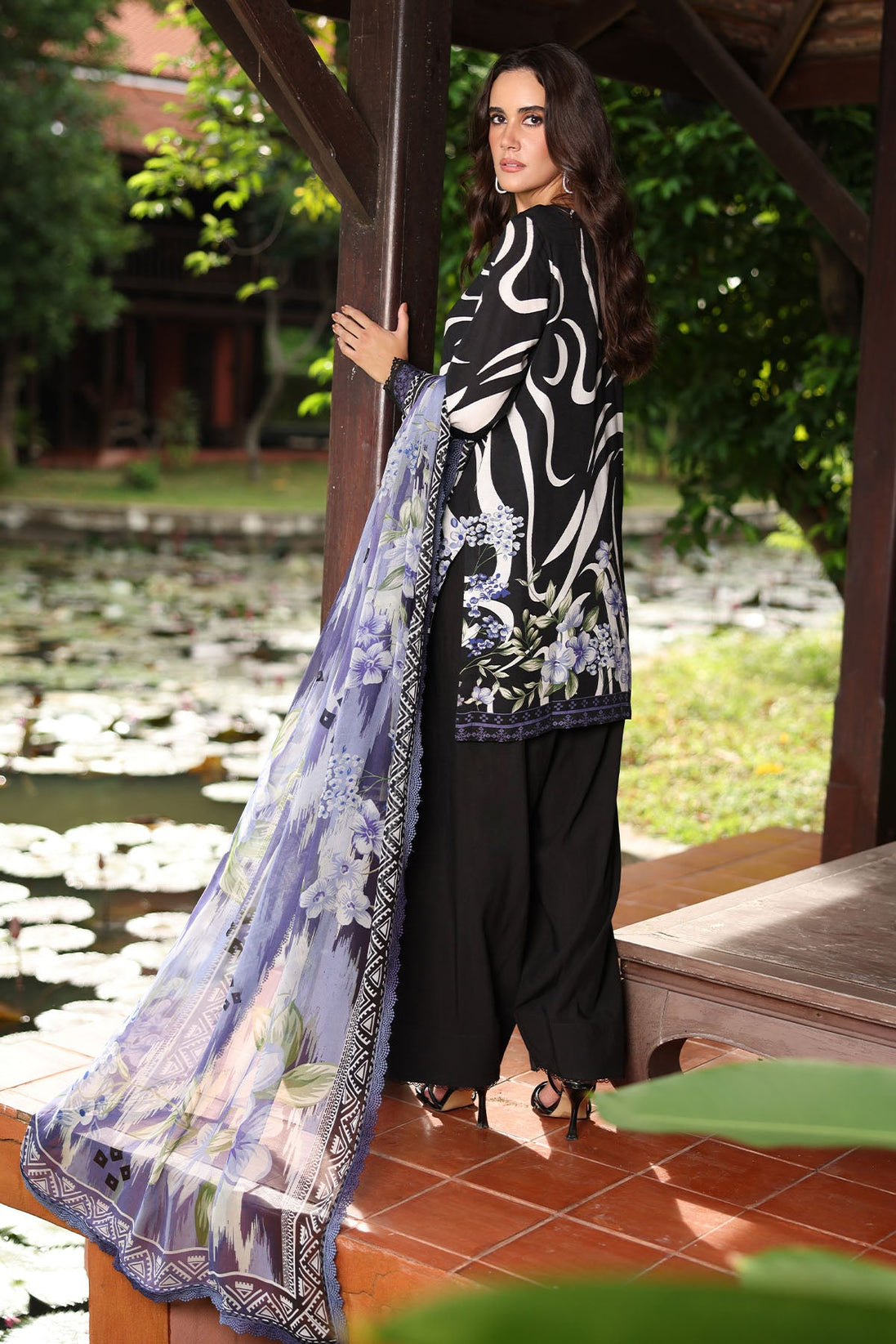 RA Nureh Delights S-Linen`25 DD#24