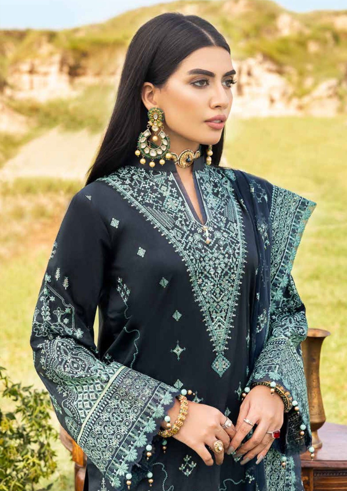 Muscari Emb Cotton Satin`22 D#104