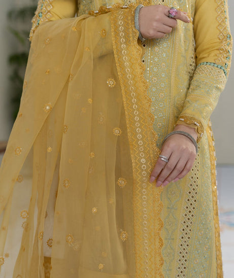 Maryum & Maria Luxury Lawn'25 MS#50111