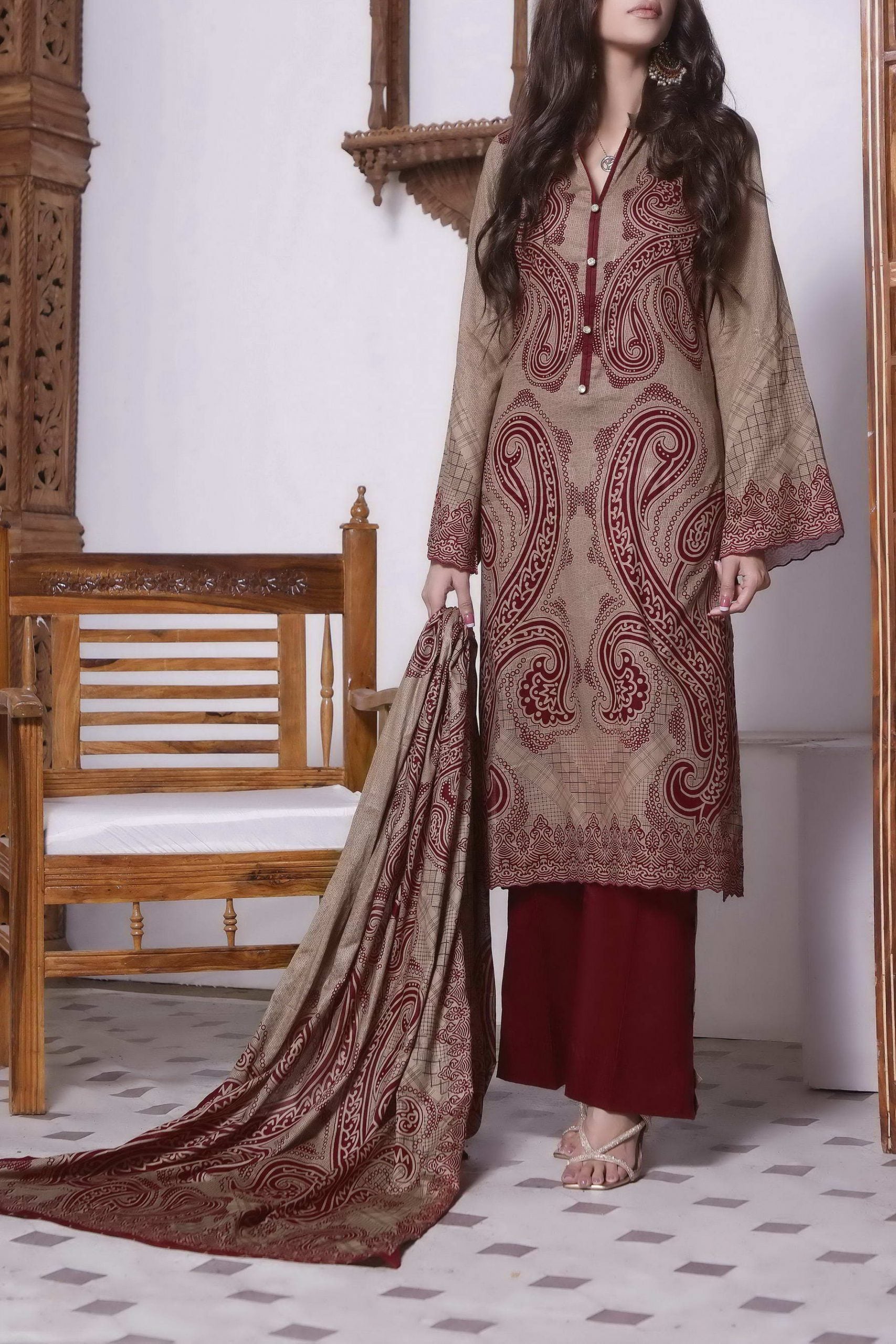 Daman Lawn'22 (Vol-2) D#1510 (Maroon)