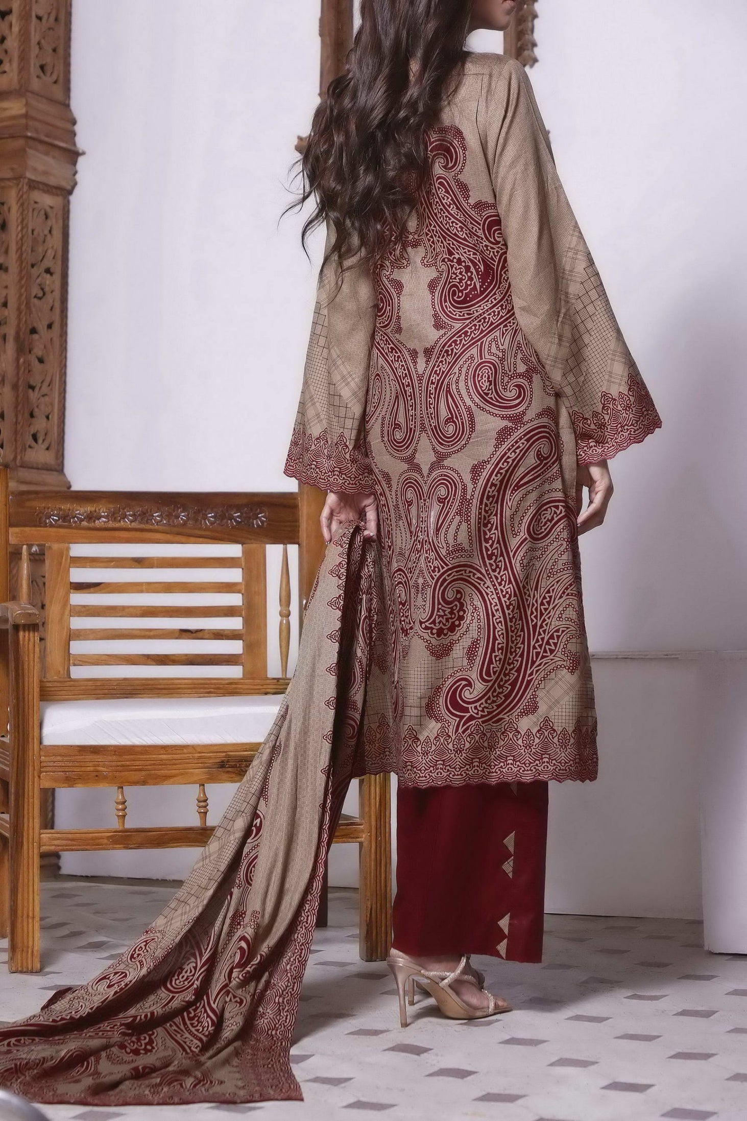 Daman Lawn'22 (Vol-2) D#1510 (Maroon)