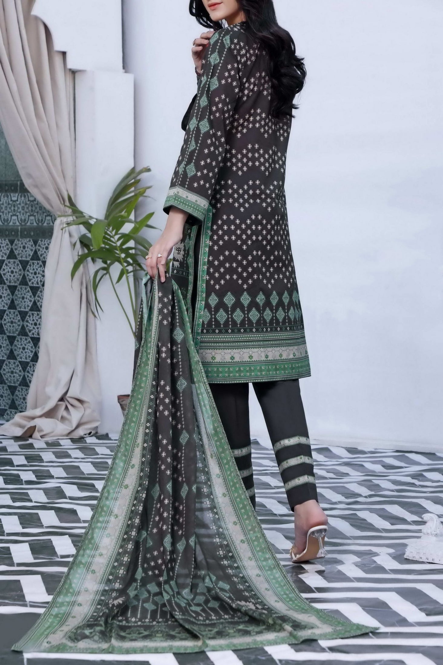 Misri D/Print Emb Lawn`22 D#86 Chocolate