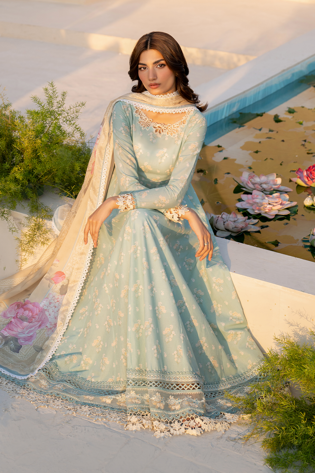 Iznik Festive Lawn Eid Edit'25 D#06