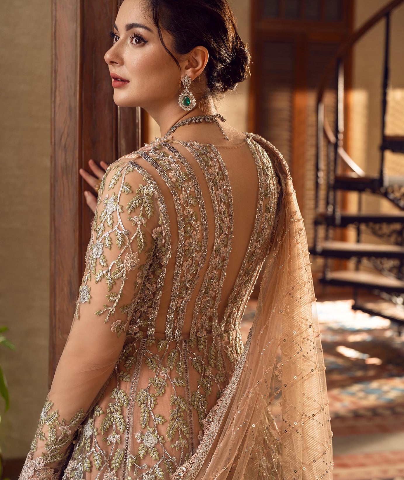 Crimson x Saira Shakira Wedding Collection`22 D#8