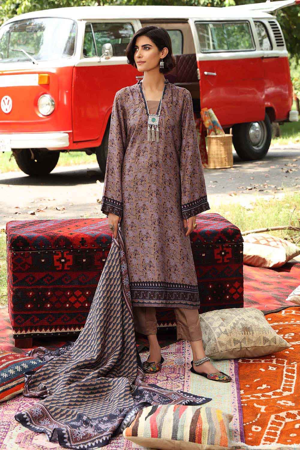 Gul Ahmed Winter Collection`22 LT#12027-A