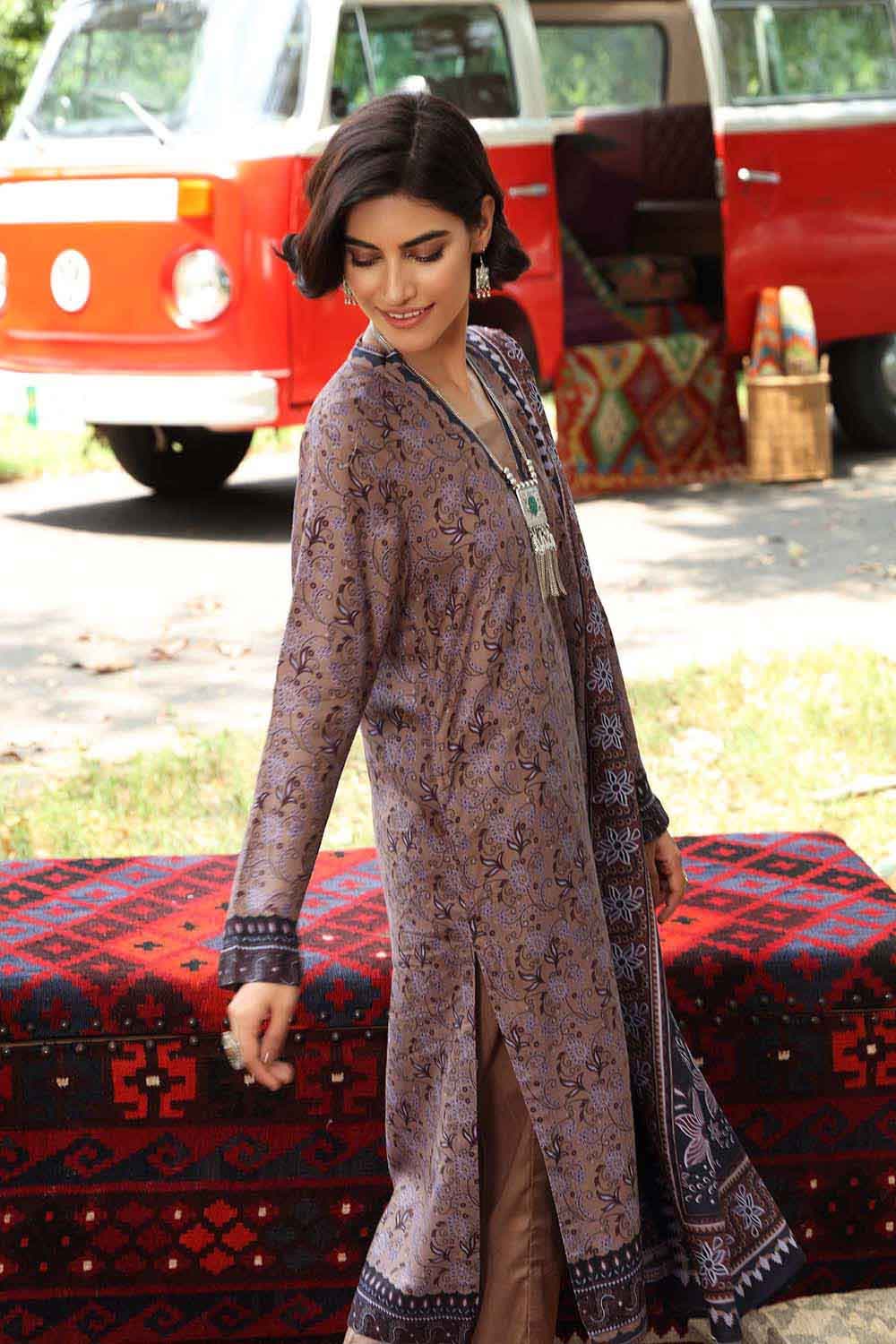 Gul Ahmed Winter Collection`22 LT#12027-A