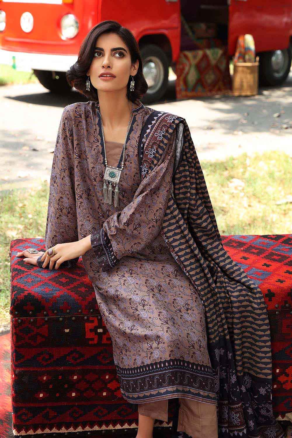 Gul Ahmed Winter Collection`22 LT#12027-A