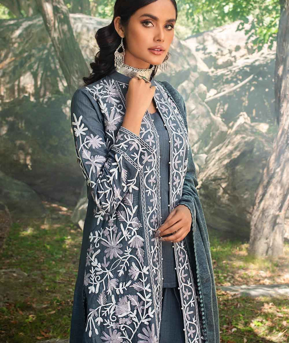 Gul Ahmed Winter Collection`22 AP#12030