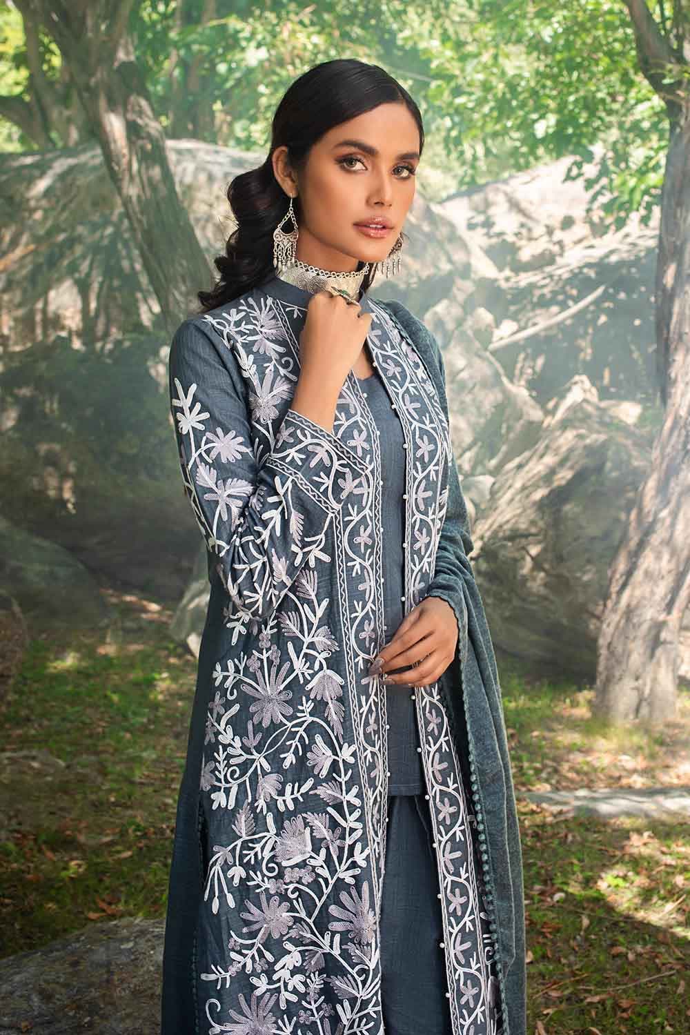Gul Ahmed Winter Collection`22 AP#12030