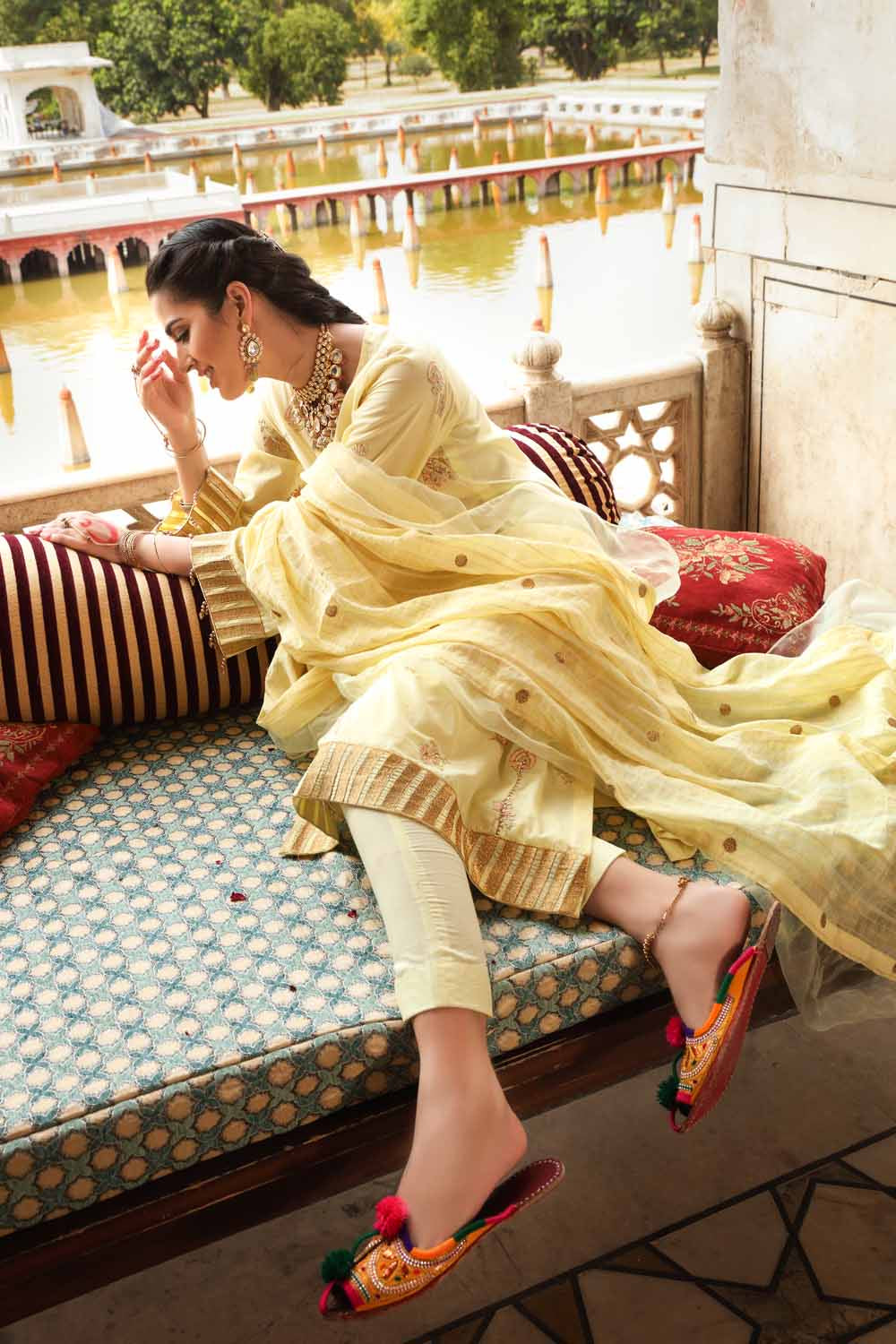 Gul Ahmed Luxury Festive'21 FE # 12045