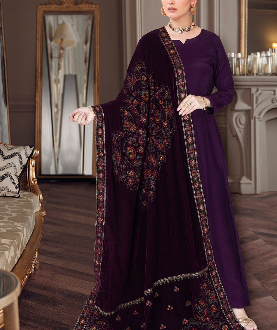 Ramsha Emb Velvet Shawl'22 VF#51 Plum
