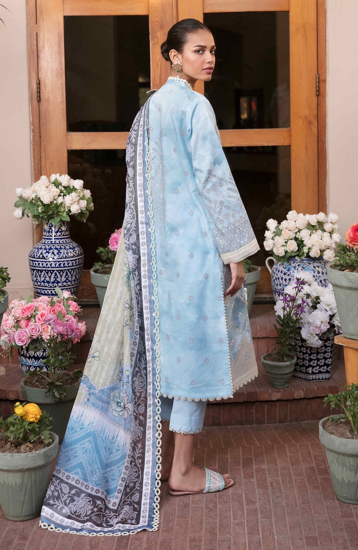 Seran Afsanah Lawn`23 D#10