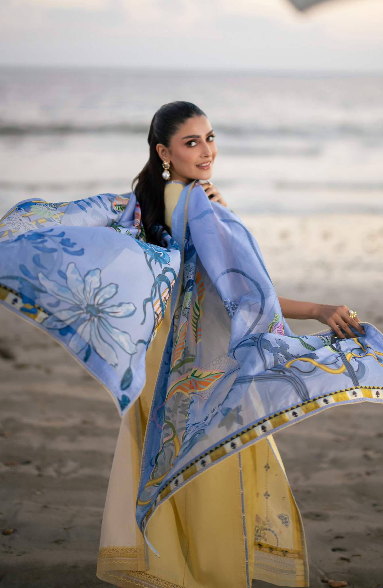 Seran Afsanah Lawn`26 Vol-2 D#07 AREEN