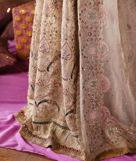 RA Nureh Jhoomro L/Formal'24 NL#72