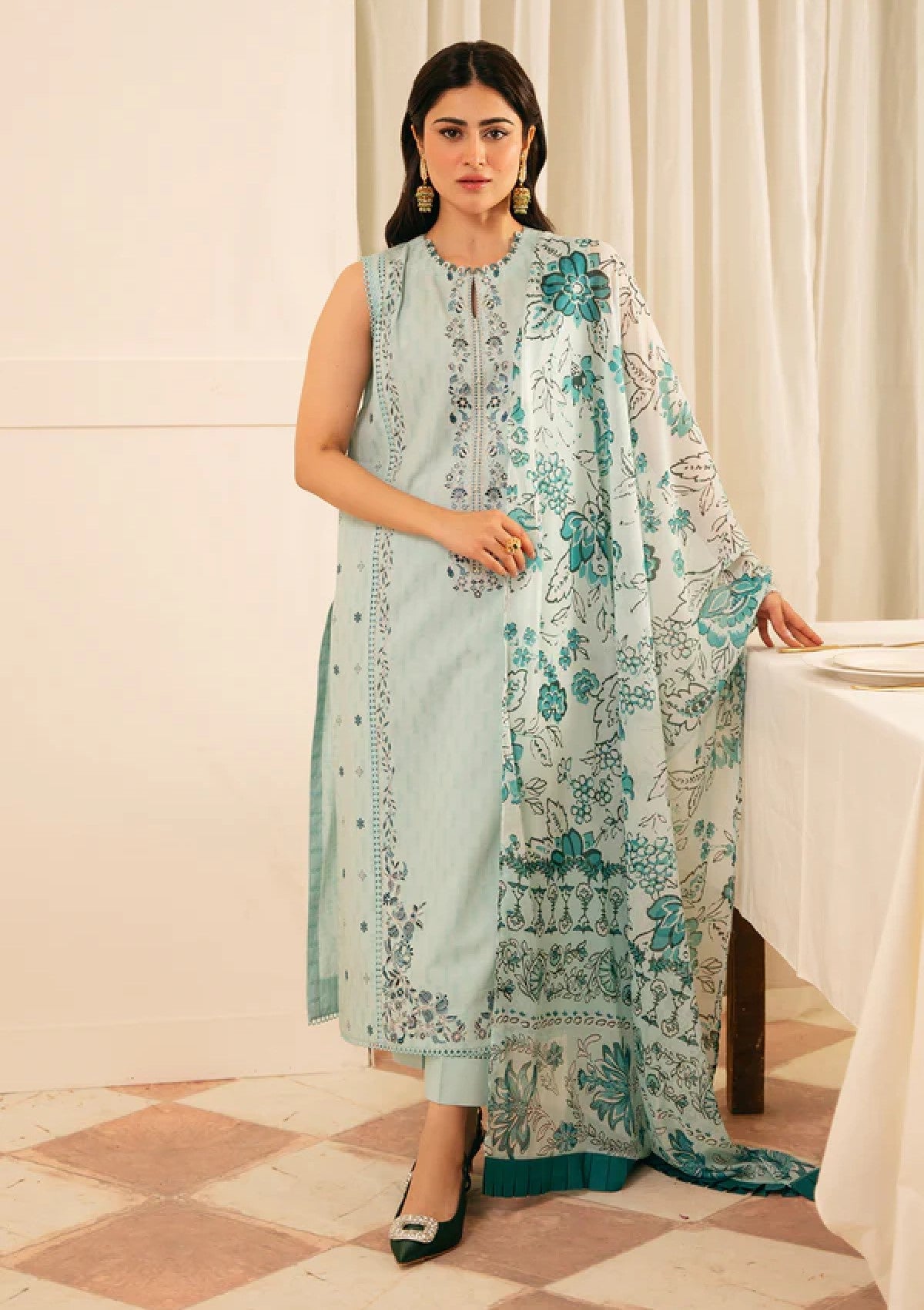 Sahar Jacquard Emb Lawn`25 FL#04