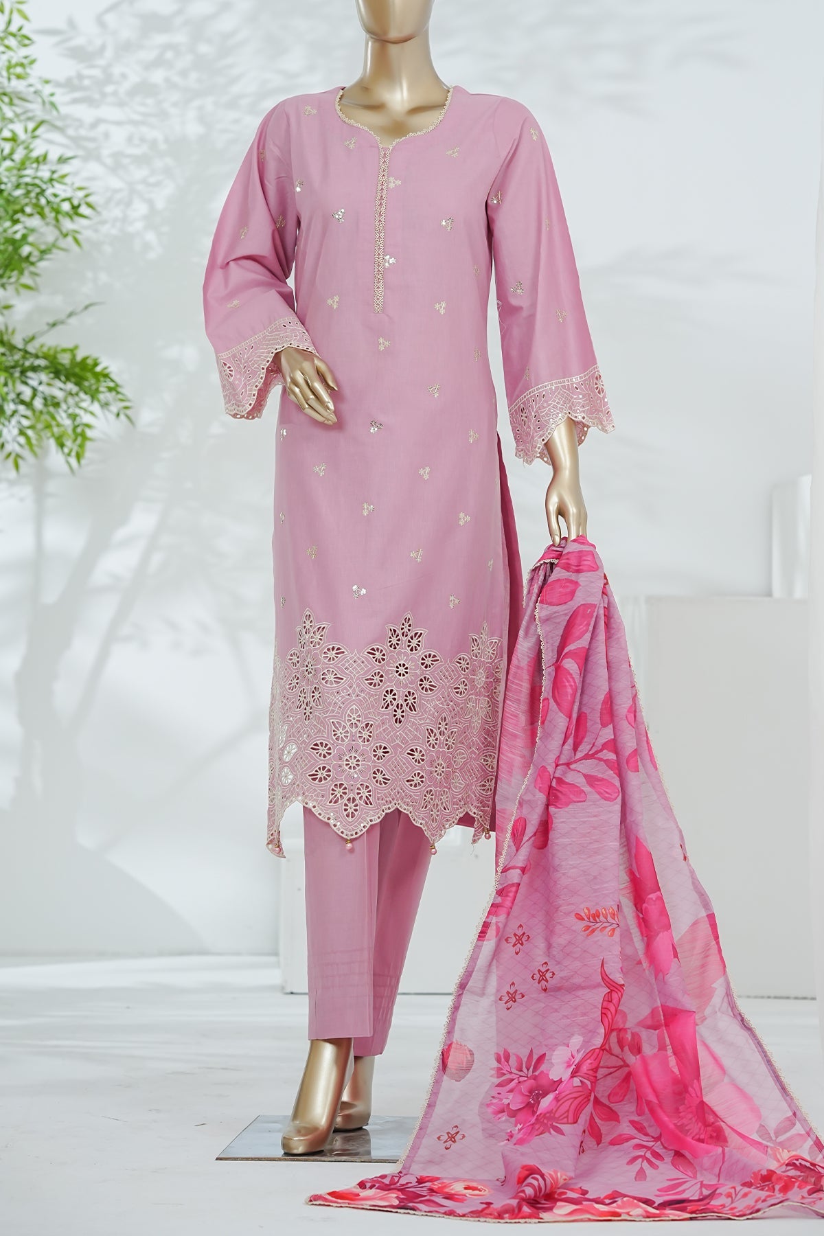 Aifa Eidmilan Emb Lawn'26 EM#26305