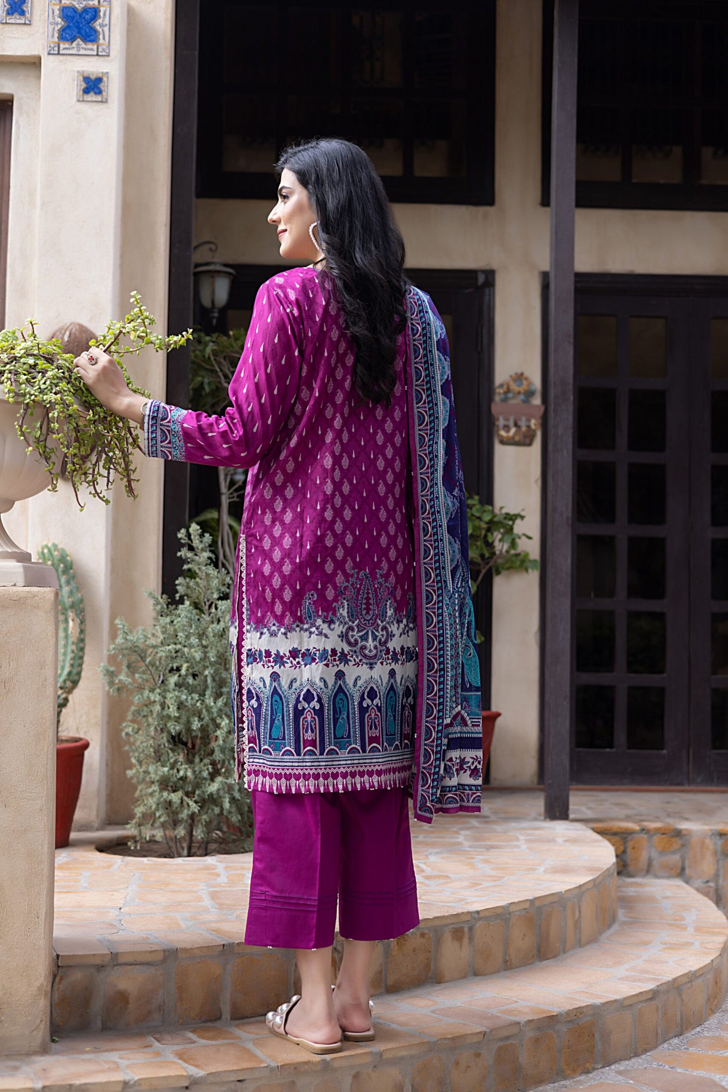 Regalia Salina Sensational Lawn`24 D#05