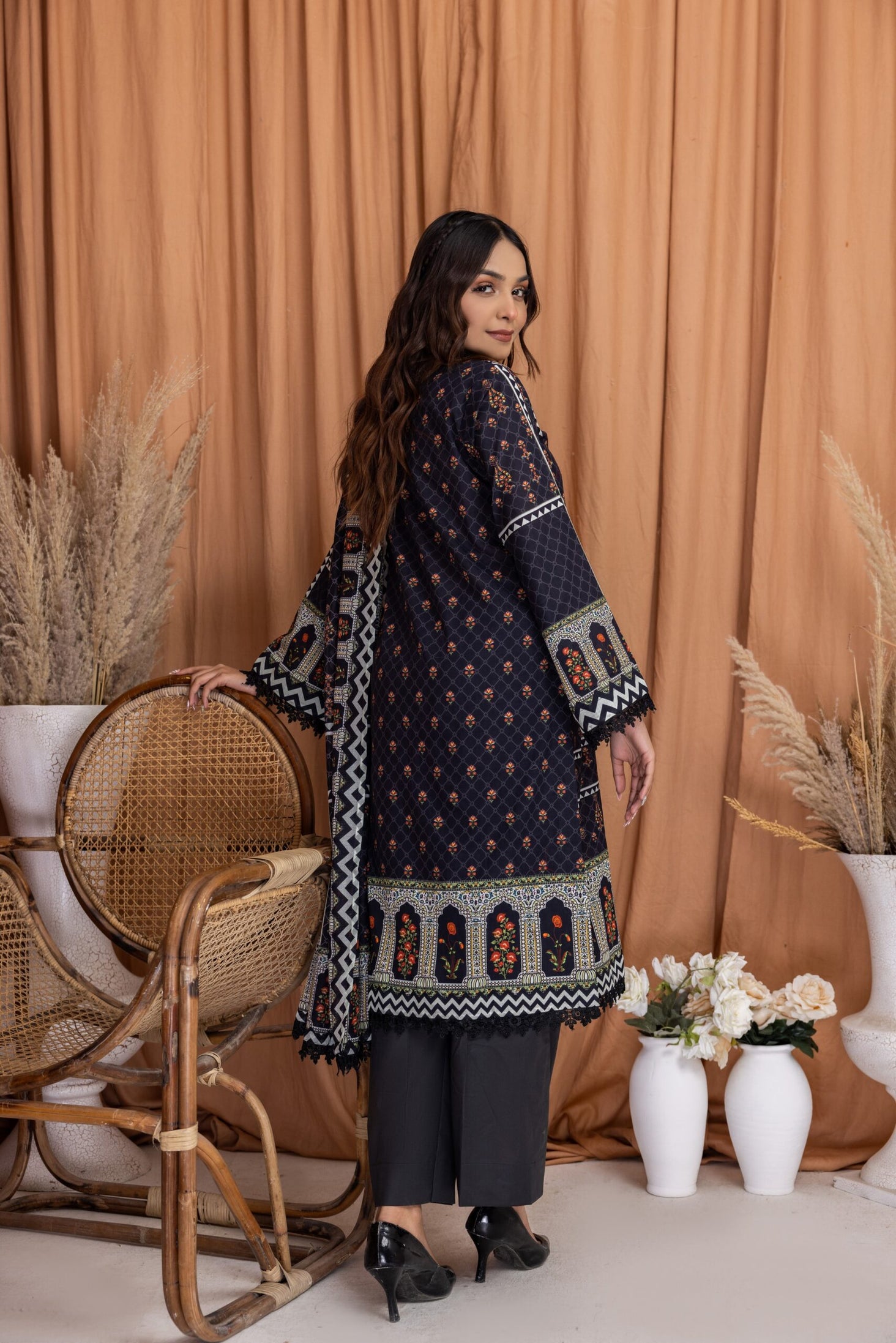 Regalia Salina Lawn`24 D#05