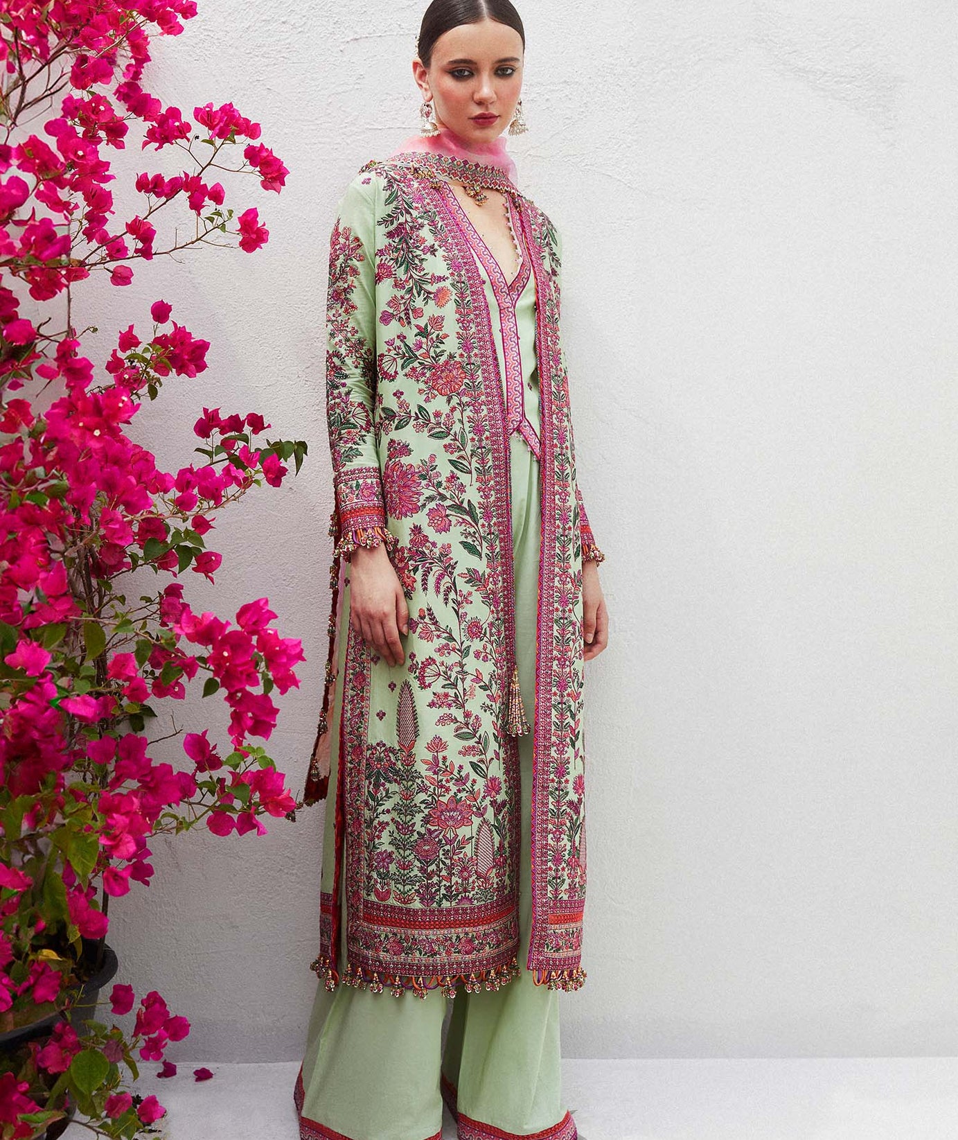 Hussain Rehar Eid Luxury Lawn SS/ 24 EIRA D#463
