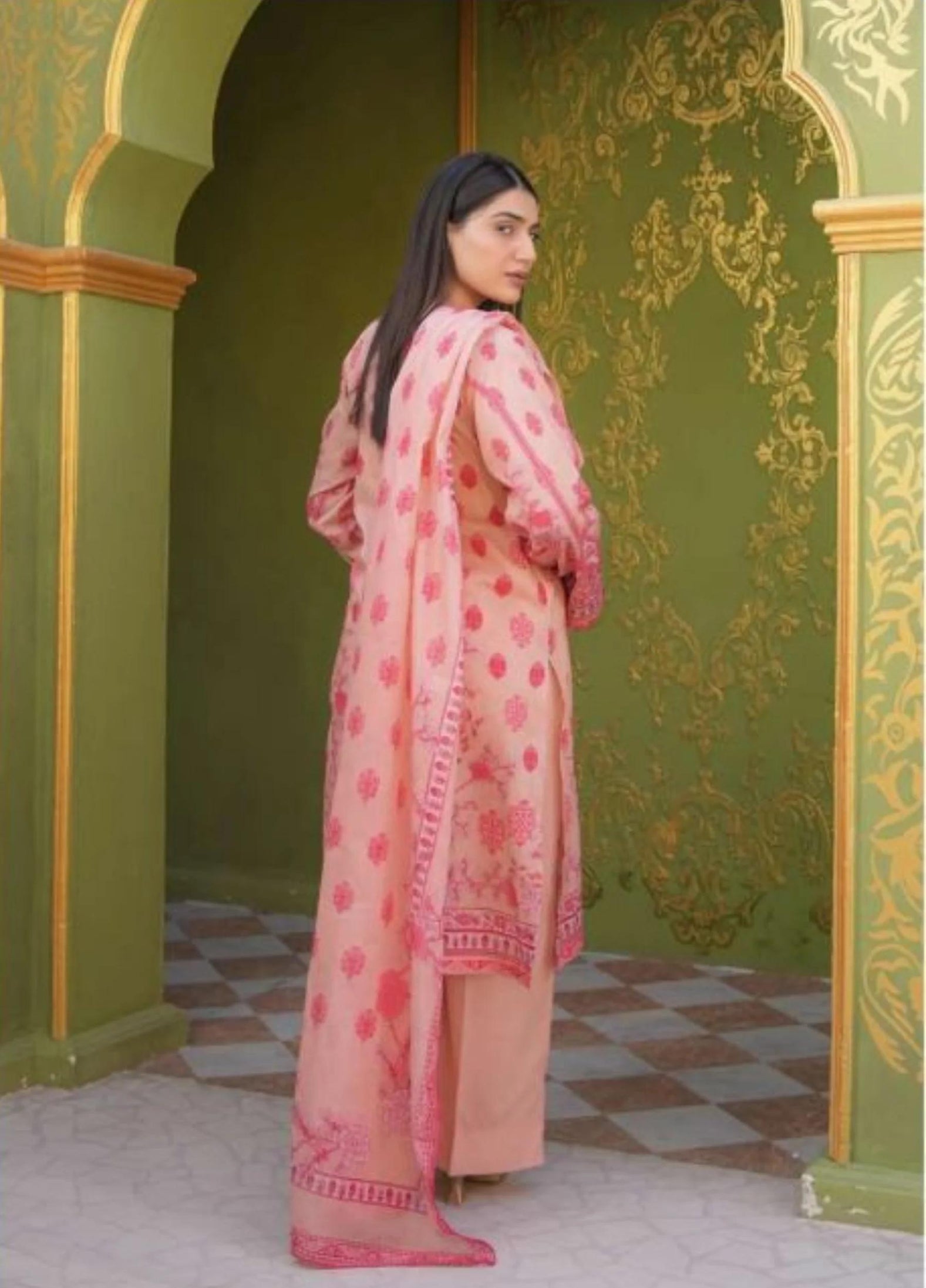Mavi Coral Luxury Lawn'26 (Peach)