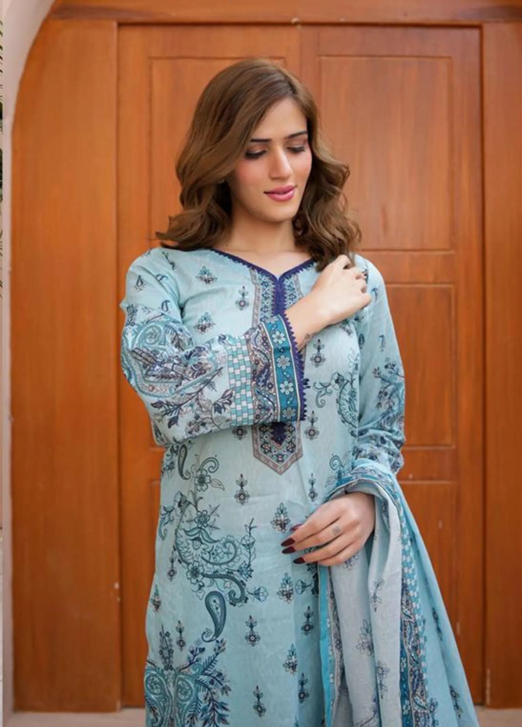 Mavi Coral Luxury Lawn'26 (L Ferozi)