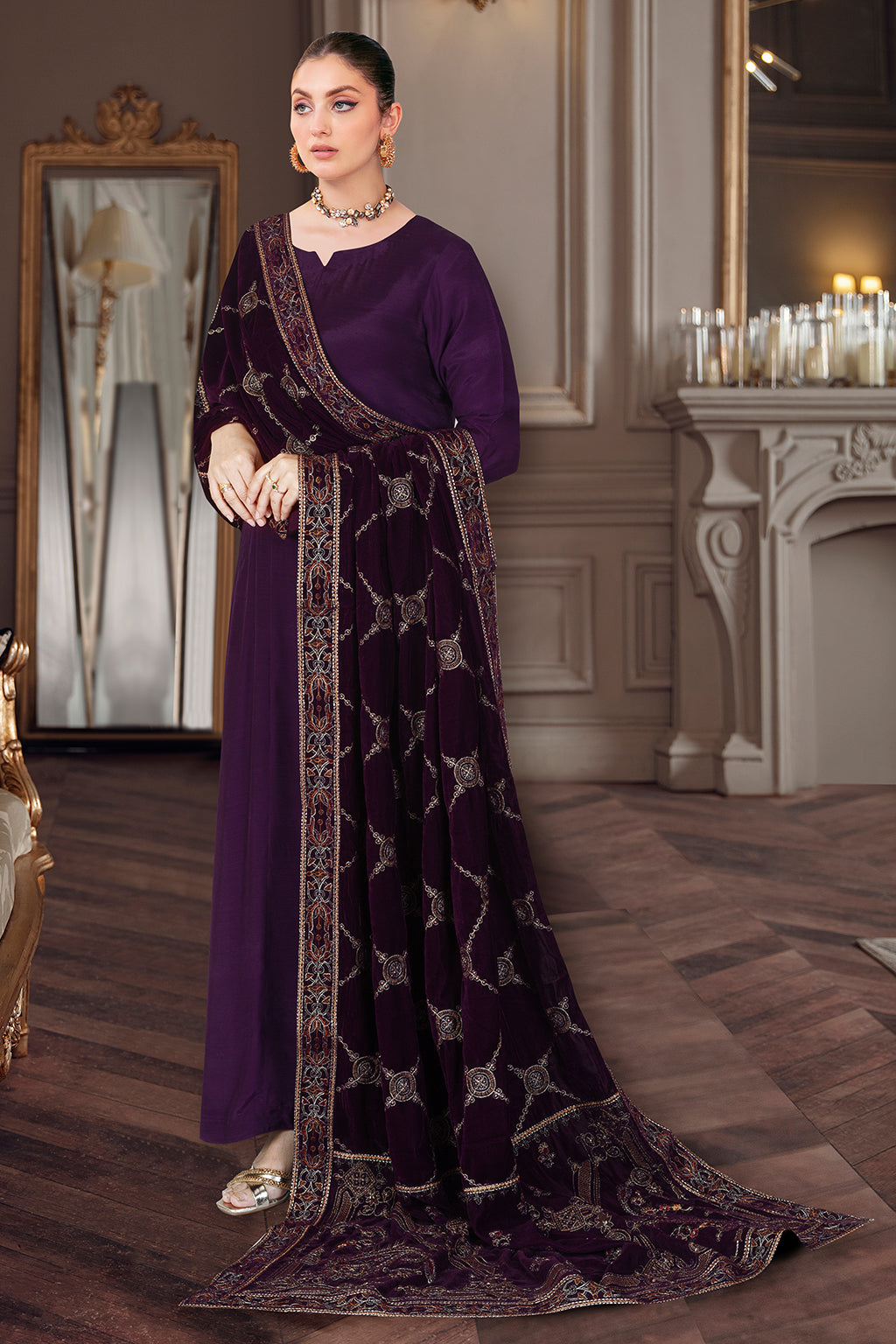 Ramsha Emb Velvet Shawl'22 VA#52 Plum