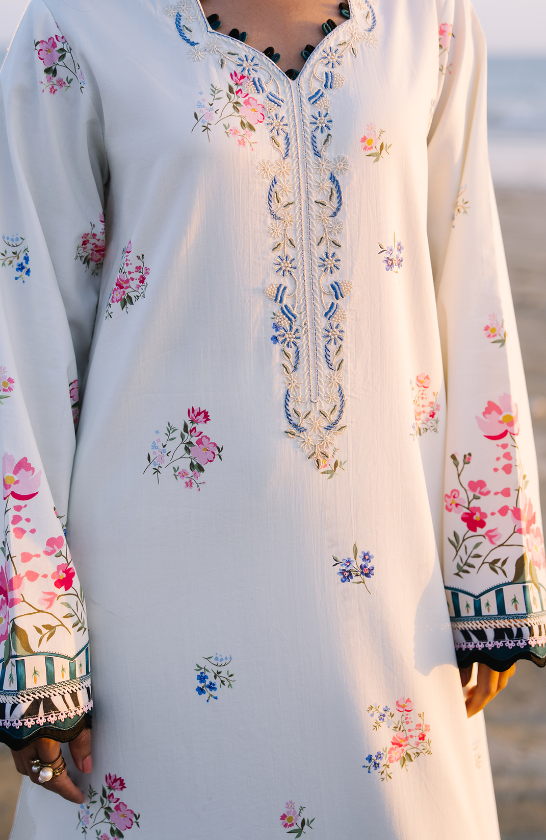 Seran Afsanah Lawn`26 Vol-2 D#03 ZENIA