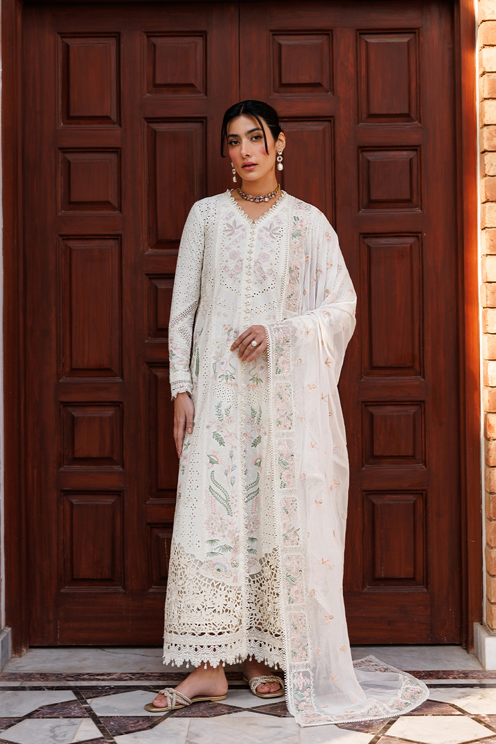 Emaan Adeel Mirabelle Lawn`26 (SERAPH)