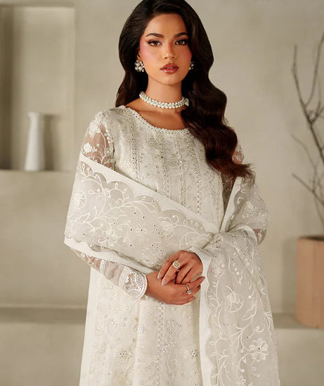 Zarif Muse Emb Organza`26 D#03 SAHIL