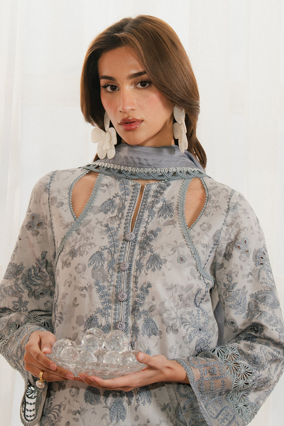 Ayzel Armelia Lawn`25 AL#08
